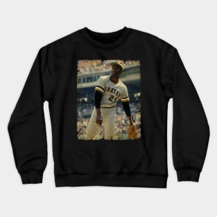 Roberto Clemente - Right Field (12) Crewneck Sweatshirt